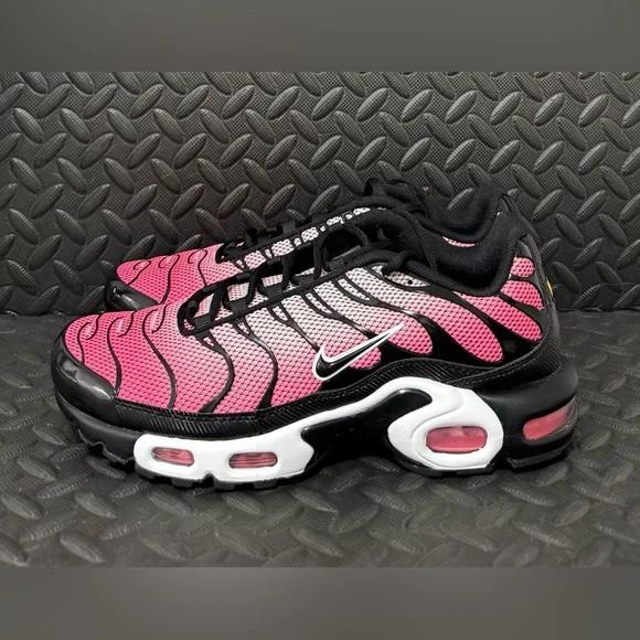 Nike Air Max Plus Sunset Pulse Red Black Pink Foam Sneakers Mens‎ Sizes